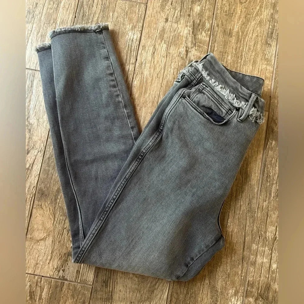 Good American GOOD CURVE Skinny Crop Jeans grey wash size 4/27 frayed